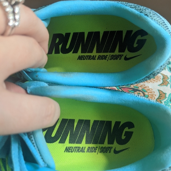 SOLD- Nike Lunartempo - Picture 4 of 7